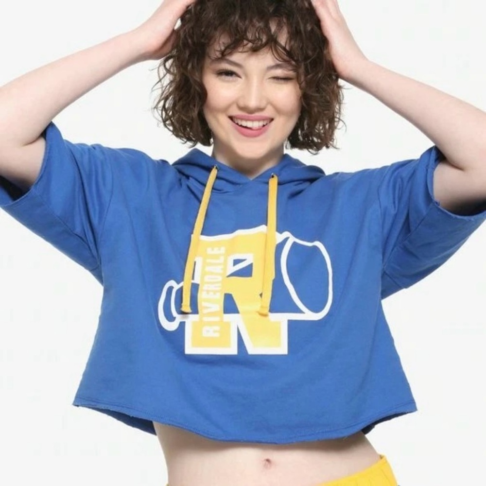 Riverdale Cropped Hoodie Blue & Yellow Logo | Women’s Size L Casual Pullover Top